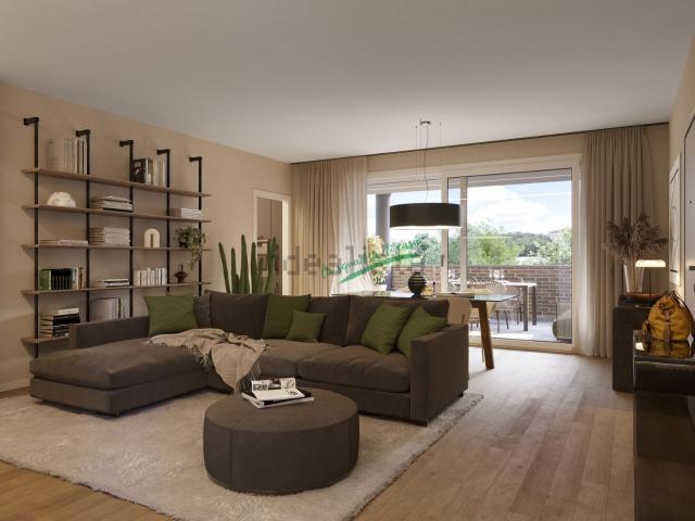 Appartamento in vendita di 175 m² in Via 25 Aprile 1945