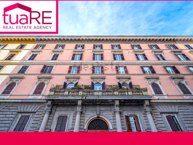 Appartamento in vendita di 175 m² in Via Cairoli