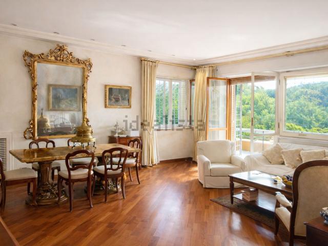 Appartamento in vendita di 155 m² in Via Cassia, 699