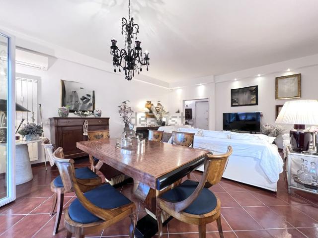 Appartamento in vendita di 175 m² in Via Cesare Ferrero di Cambiano, 82