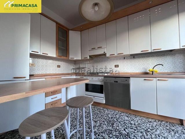 Appartamento in vendita di 175 m² in Via Andrea Costa