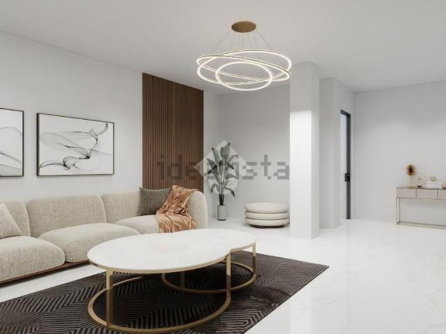 Appartamento in vendita di 175 m² in Via Beccaria, 18