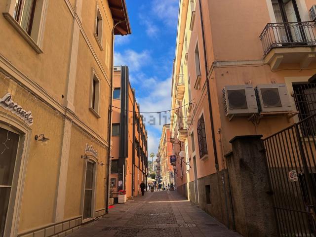 Appartamento in vendita di 175 m² in Via Giuseppe Galliano