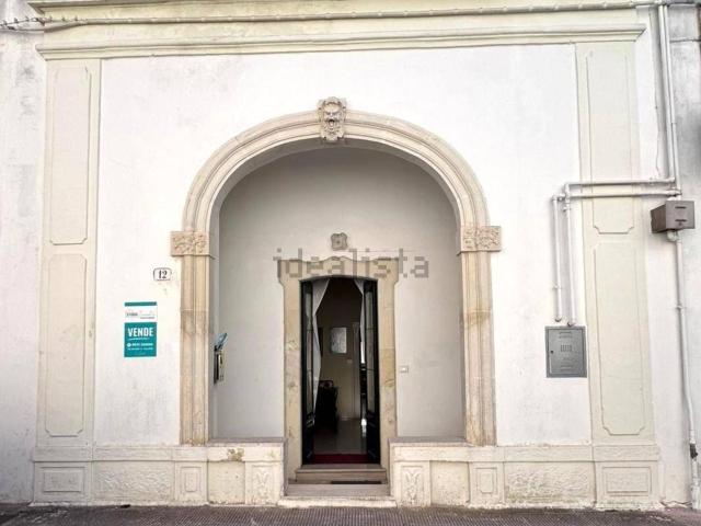 Appartamento in vendita di 175 m² in Via Giuseppe Parini, 12