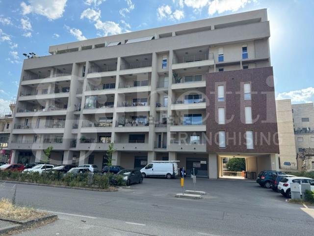 Appartamento in vendita di 175 m² in Via Giuseppe Verdi