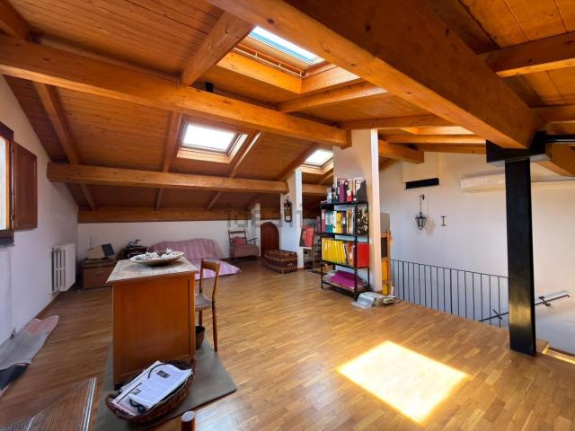 Appartamento in vendita di 175 m² in Via Giovan Filippo Mariti, 29