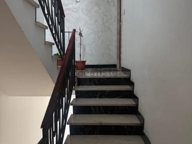 Appartamento in vendita di 175 m² in Via Giovanni da Verrazzano, 5