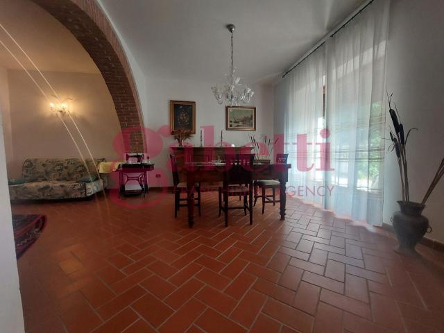 Appartamento in vendita di 175 m² in Via di Sant&apos Alò