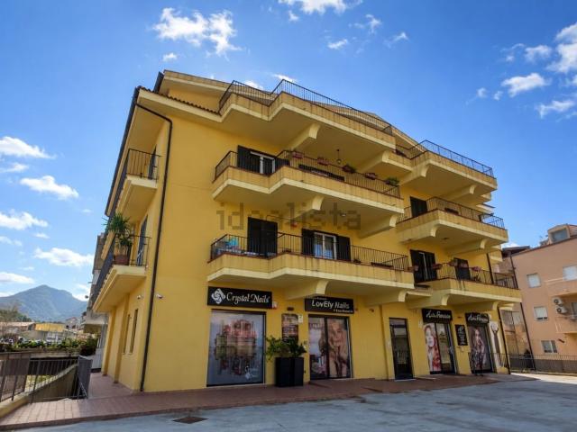 Appartamento in vendita di 175 m² in Via Kennedy, 434