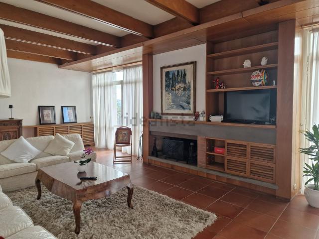 Appartamento in vendita di 175 m² in Via Luigi Russo