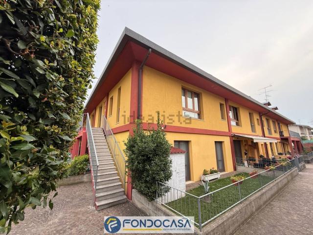 Appartamento in vendita di 175 m² in Via San Michele