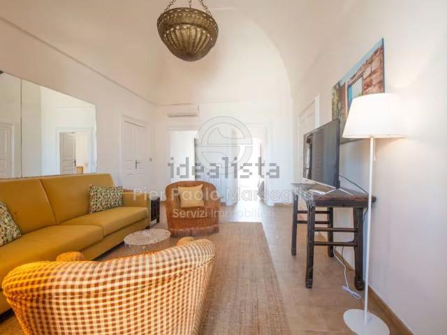 Appartamento in vendita di 175 m² in Via Petrolla