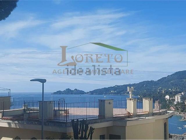 Appartamento in vendita di 175 m² in Via Privata Bozzo Costa