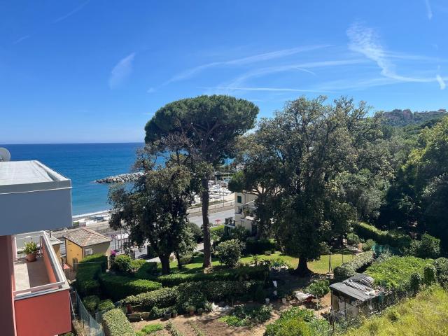 Appartamento in vendita di 175 m² in Via Unità d&apos Italia, 7
