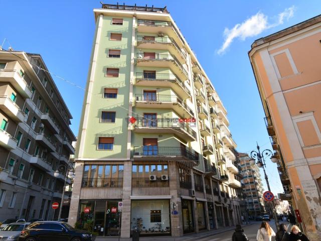 Appartamento in vendita di 175 m² in Via Valentini Vista Franco, 6