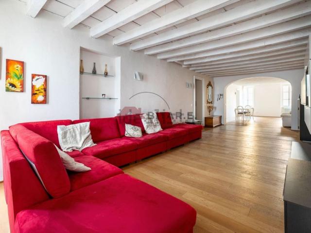 Appartamento in vendita di 175 m² in Via X Giornate