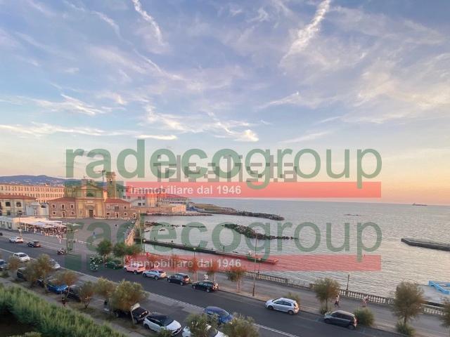 Appartamento in vendita di 175 m² in Viale Italia, 199