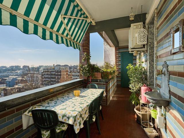 Appartamento in vendita di 175 m² in Viale Legioni Romane, 15
