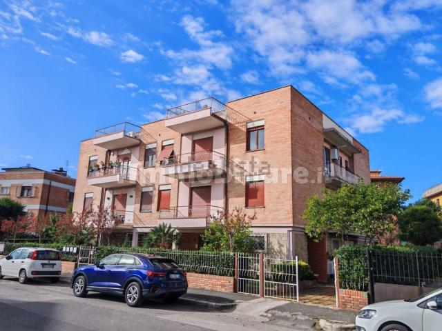 Appartamento in vendita di 175 m² in Viale Michelangelo, 25