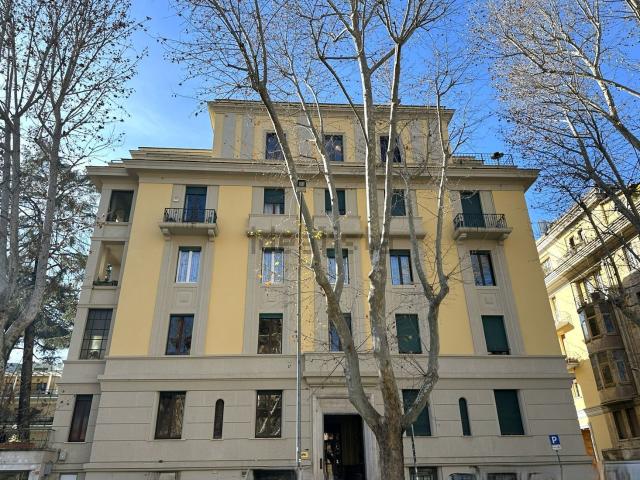 Appartamento in vendita di 175 m² in Viale Parioli, 25