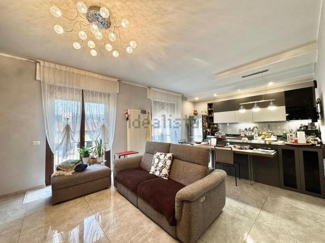 Appartamento in vendita di 175 m² in Viale Roma, 27