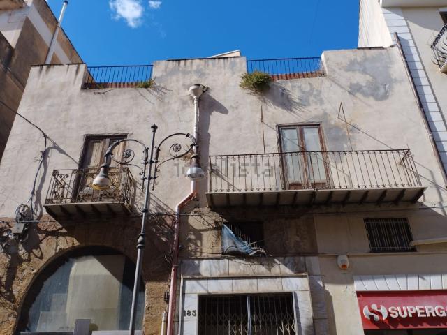 Appartamento in vendita di 175 m² in Vicolo I San Leonardo, 8
