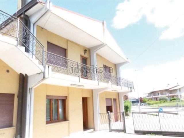 Appartamento in vendita di 175 m² in Vicolo P. San Materlla
