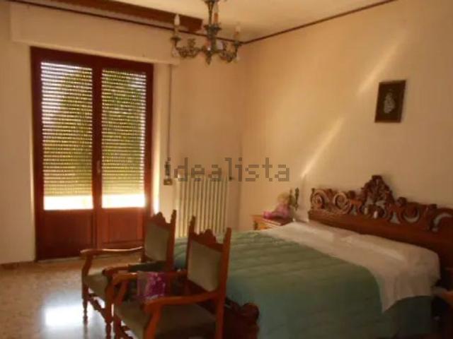 Appartamento in vendita di 175 m² in Contrada Crocedivia