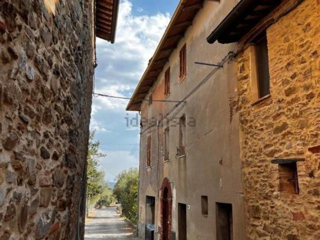 Appartamento in vendita di 175 m² in Località Colle Calzolaro