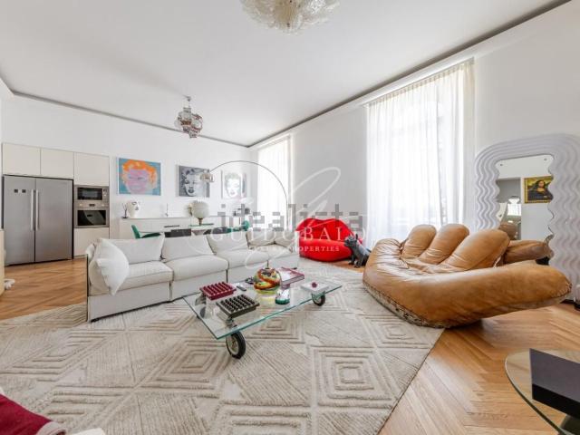 Appartamento in vendita di 175 m² in Piazza Castello