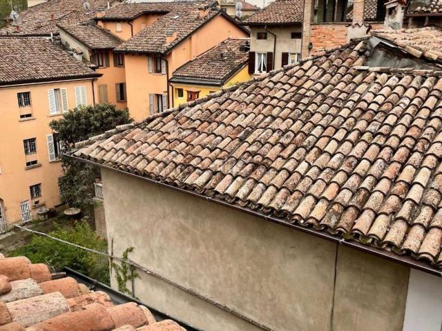 Appartamento in vendita di 175 m² in Piazza Antonio Fontanesi