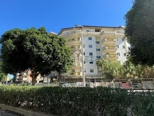 Appartamento in vendita di 176 m² in Via Aldo Moro, 4