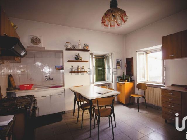 Appartamento in vendita di 176 m² in Via Giuseppe Garibaldi
