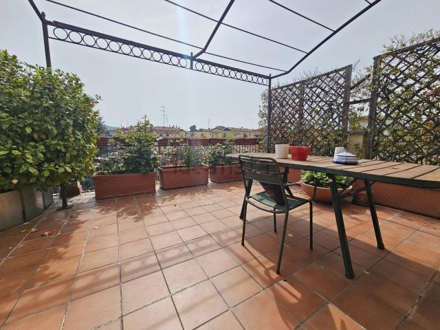 Appartamento in vendita di 176 m² in Via Guglielmo Marconi, 75