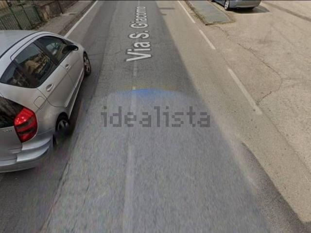 Appartamento in vendita di 176 m² in Via Gustavo Bocchini