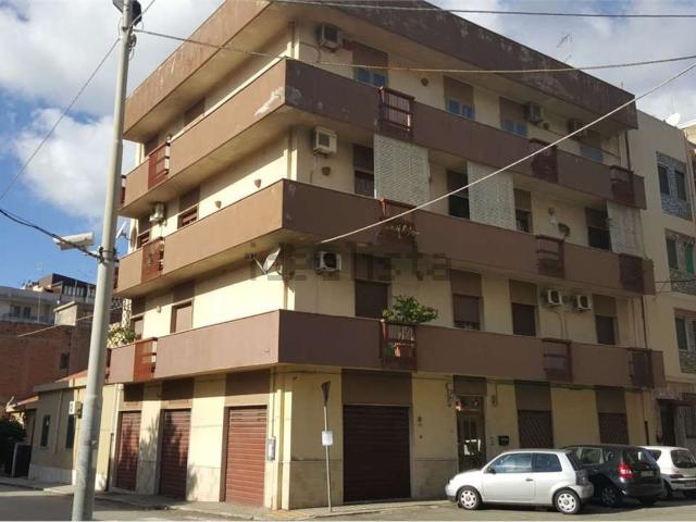 Appartamento in vendita di 176 m² in Via F, 18