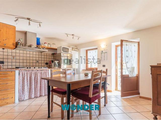 Appartamento in vendita di 177 m² in Via Biasi, 7