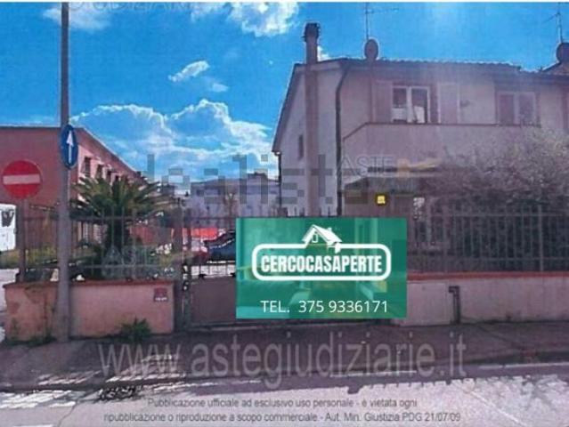 Appartamento in vendita di 177 m² in Via G. Puccini, 39