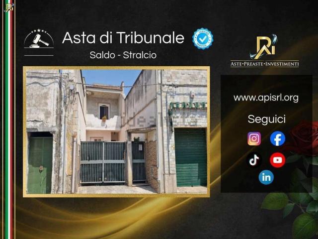 Appartamento in vendita di 177 m² in Via Giulio Cesare, 62