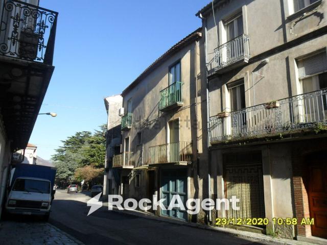 Appartamento in vendita di 177 m² in Via Guglielmo Marconi, 11