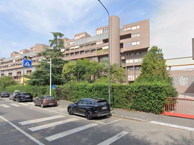 Appartamento in vendita di 177 m² in Via Enrico Falck