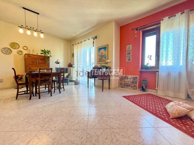Appartamento in vendita di 177 m² in Via Prali