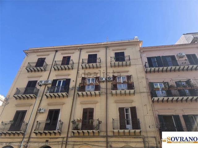 Appartamento in vendita di 177 m² in Via Rosario Gregorio, 36