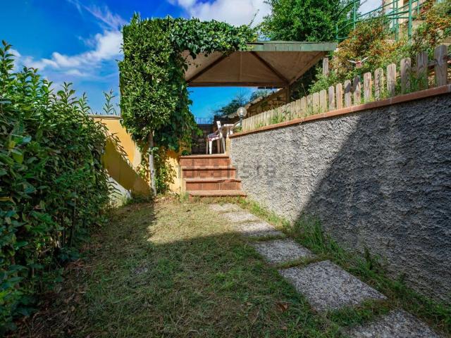 Appartamento in vendita di 177 m² in Via Taddeo di Bartolo