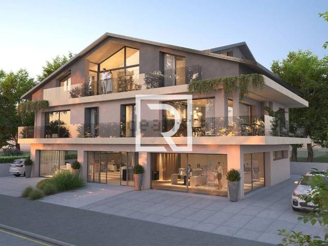Appartamento in vendita di 177 m² in Viale Giosuè Carducci