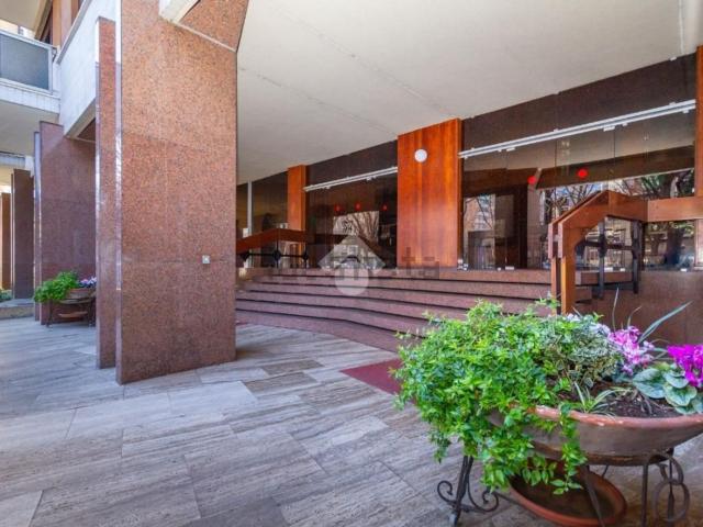 Appartamento in vendita di 177 m² in Corso Monte Cucco, 45