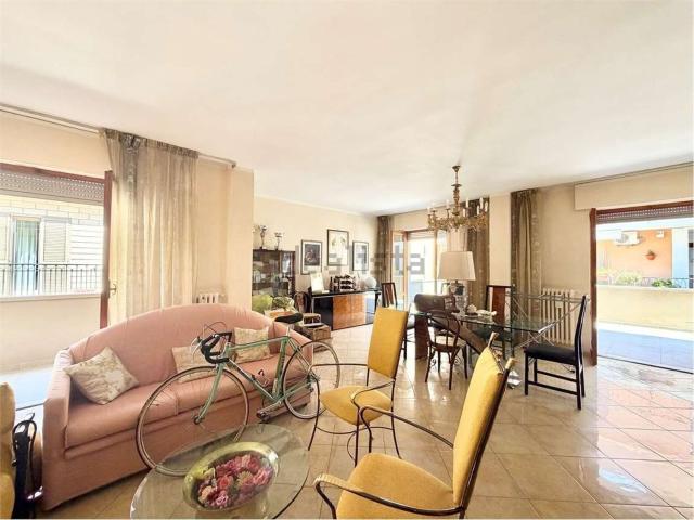 Appartamento in vendita di 178 m²
