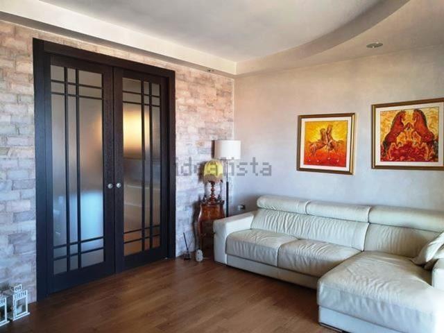 Appartamento in vendita di 178 m²