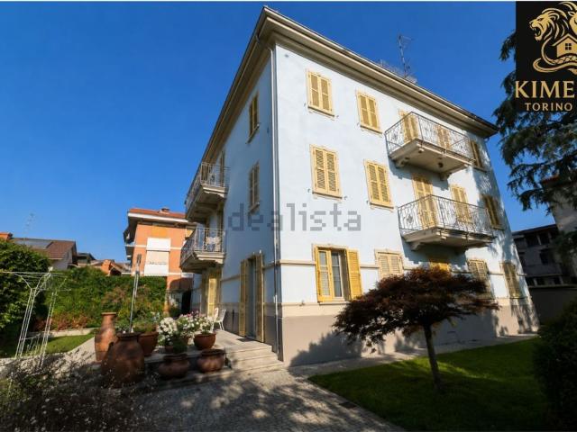 Appartamento in vendita di 178 m² in Via Carlo Noè, 34