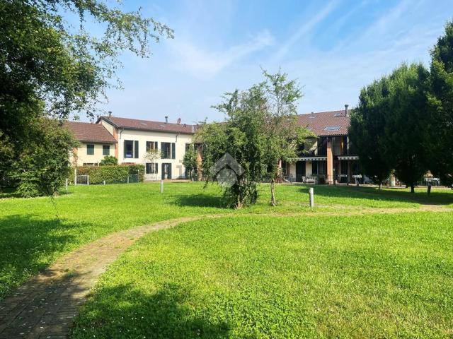 Appartamento in vendita di 178 m² in Via Cascina Fornace, 1